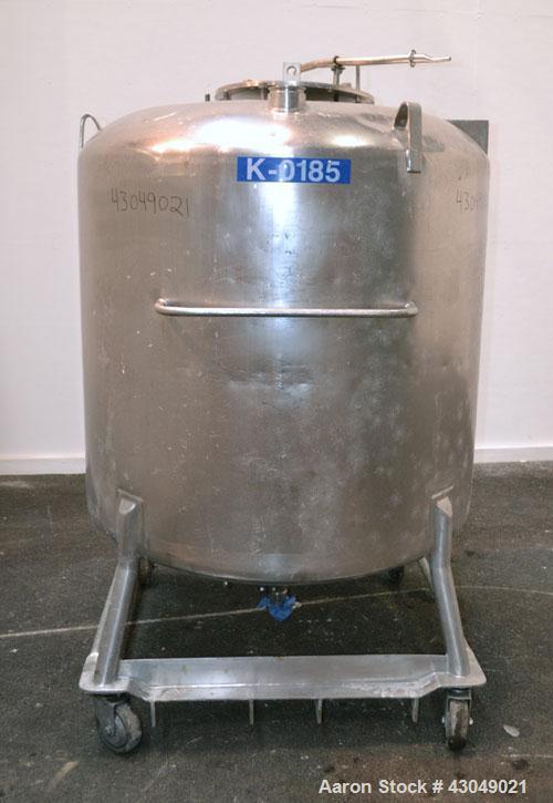 Used DCI Pressure Tank, 211.34 Gallon, 316 Stainless Steel, Vertical. 43-1/4’’ Diameter x 37’’ straight side, dished top and bottom. Internal rated 50 psi at 300 degrees F. Openings: top 16’’ manway ...