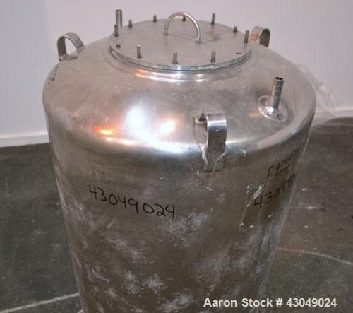 Used- DCI Pressure Tank, 150 Gallon, 316L Stainless Steel, Vertical. 30’’ Diameter x 44’’ straight side, dished top and bott...