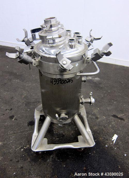 Used DCI Pressure Tank, 50 Liter (13.21 Gallon), 316L Stainless Steel, Vertical. Approximate 13” diameter x 21” straight side. Dished clamp on top, dished bottom. Internal rated 100/-15 psi at -20 to...