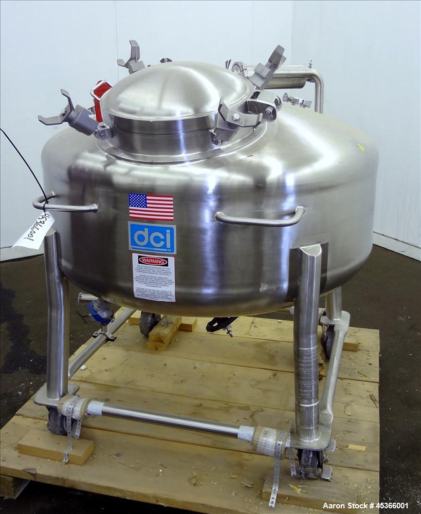 Used 400 Liter Stainless Steel DCI Pressure Tank,