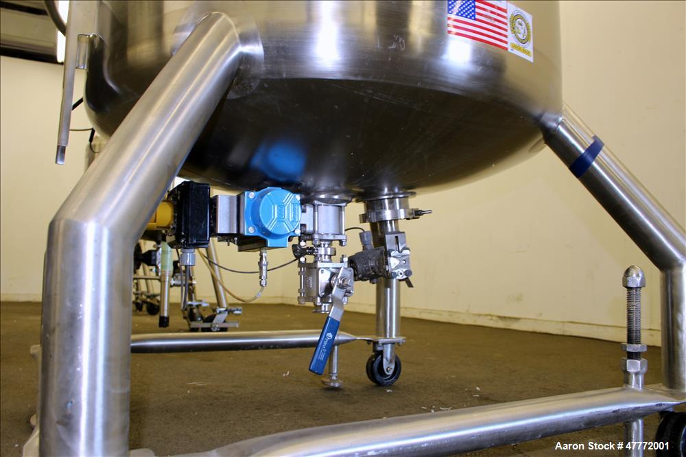 Used DCI Pressure Tank, 600 Liter (158.5 Gallon), 316L Stainless Steel, Vertica
