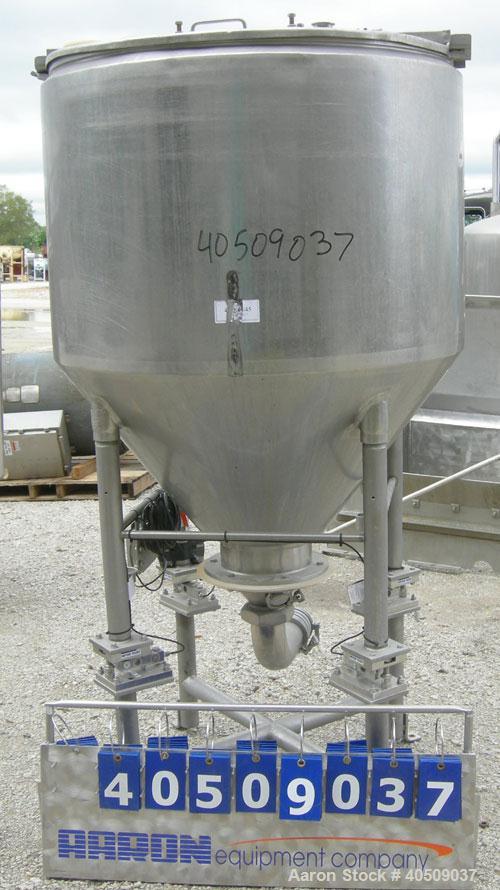 Used Dairy Craft tank, 175 gallon, 304 stainless steel, vertical. 42" diameter x 28" straight side x 28" coned bottom, flat top with (2) 1/3 covers. Hinged stainless steel agitator bridge. Bottom sup...