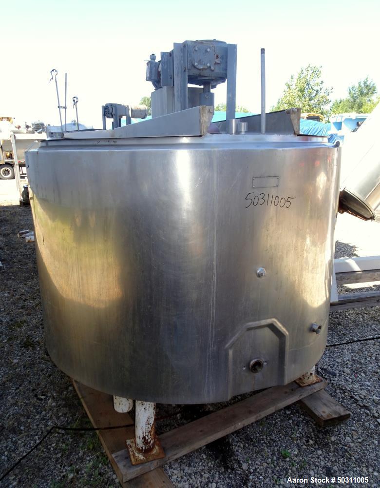 Used Damrow Brothers Pasteurizer Tank, Model 400-GA, Approximately 400 Gallon.