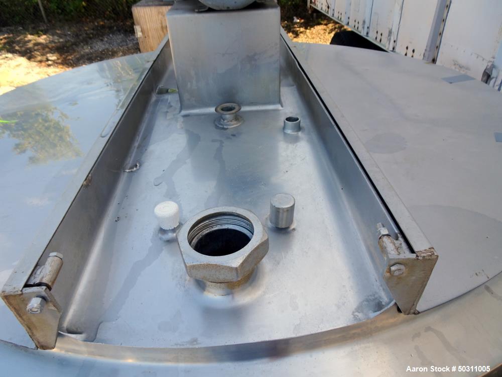Used Damrow Brothers Pasteurizer Tank, Model 400-GA, Approximately 400 Gallon.