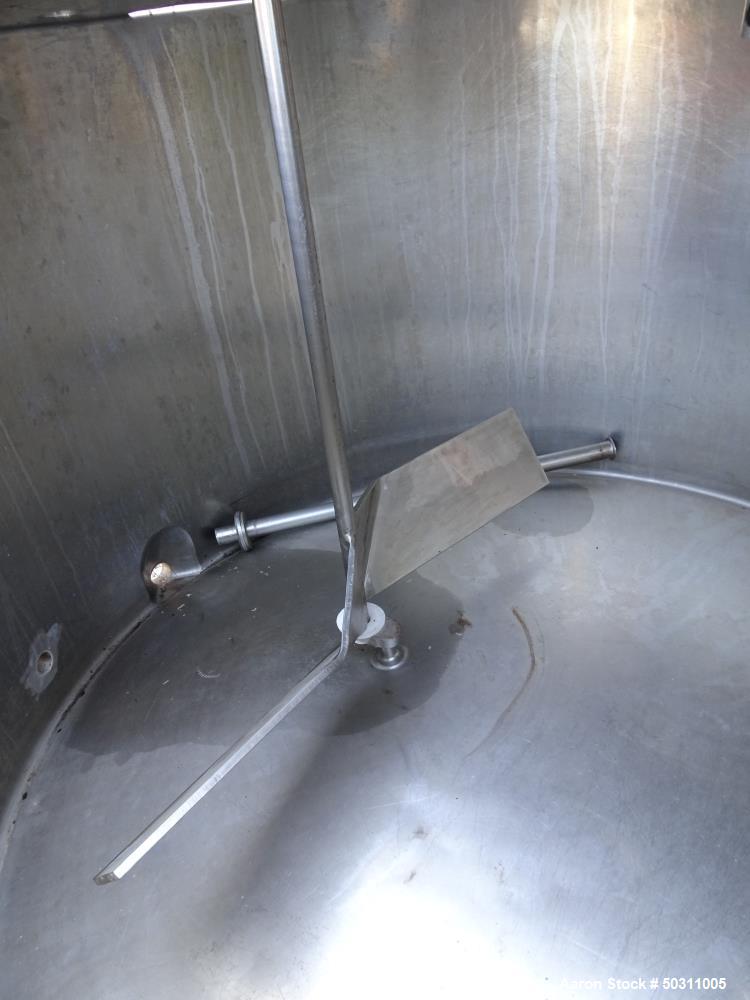 Used Damrow Brothers Pasteurizer Tank, Model 400-GA, Approximately 400 Gallon.