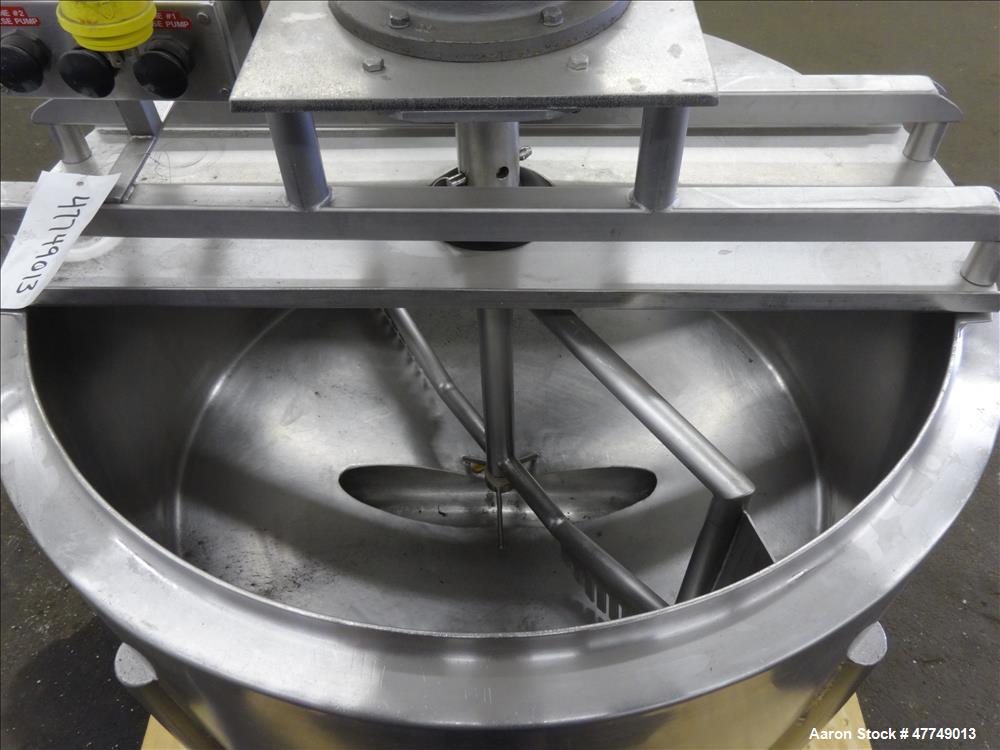 Used Damrow Surge Tank, Approximate 80 Gallon, 316 Stainless Steel, Vertical.