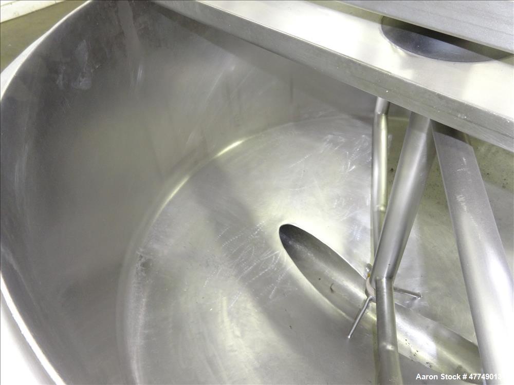 Used Damrow Surge Tank, Approximate 80 Gallon, 316 Stainless Steel, Vertical.