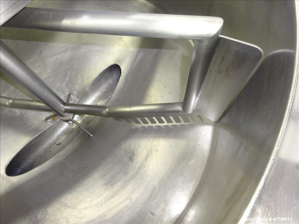 Used Damrow Surge Tank, Approximate 80 Gallon, 316 Stainless Steel, Vertical.