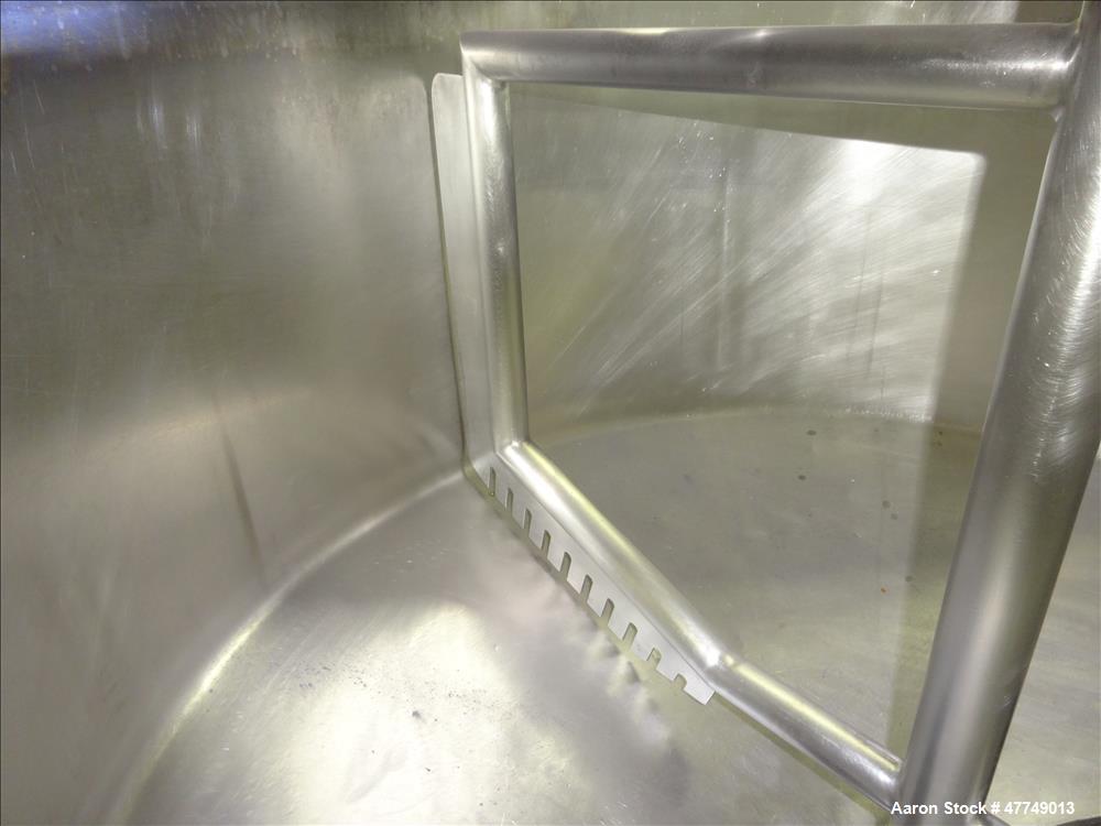 Used Damrow Surge Tank, Approximate 80 Gallon, 316 Stainless Steel, Vertical.