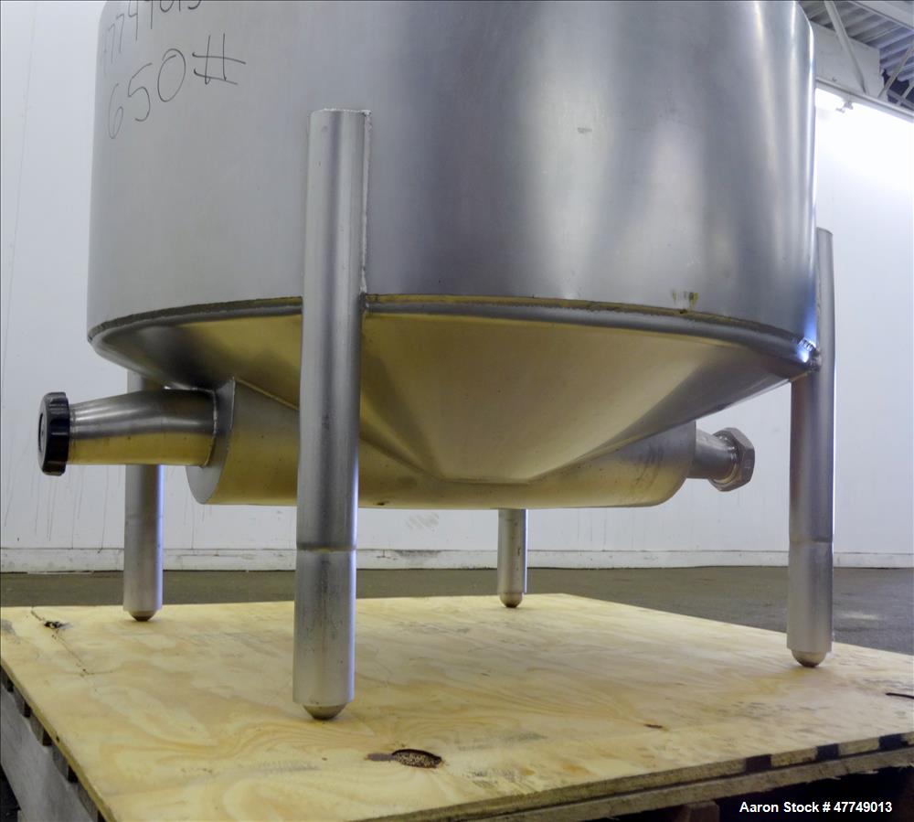 Used Damrow Surge Tank, Approximate 80 Gallon, 316 Stainless Steel, Vertical.