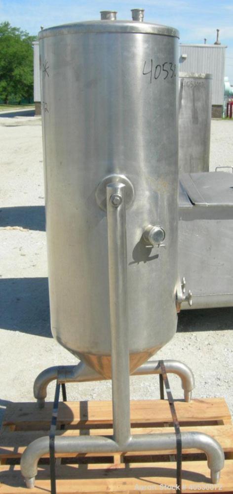 Used - Delaval Vacu-Therm Tank, 60 gallon, model 500, 304 stainless steel. Approximately 20'' diameter x 44'' straight side. Open top with a cover, with 1 1/2'' and 2'' tri-clamp openings. Coned bott...