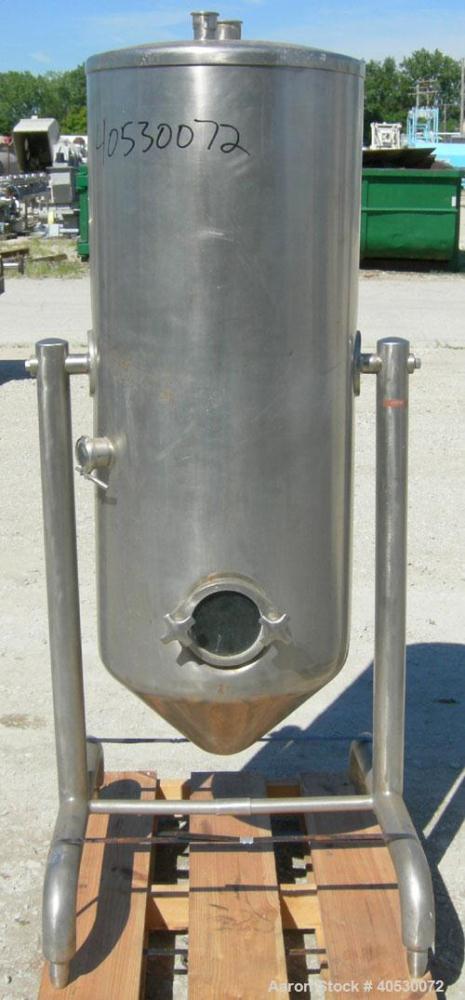 Used - Delaval Vacu-Therm Tank, 60 gallon, model 500, 304 stainless steel. Approximately 20'' diameter x 44'' straight side. Open top with a cover, with 1 1/2'' and 2'' tri-clamp openings. Coned bott...