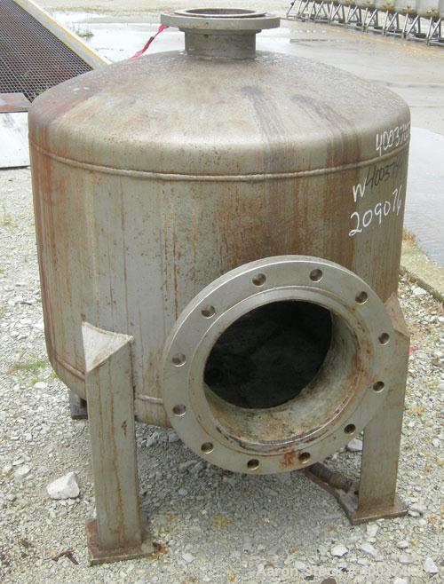 Used- Designers Fabricators Tank, 100 Gallon, 304 Stainless Steel, Vertical. 36" diameter x 24" straight side, dished top an...