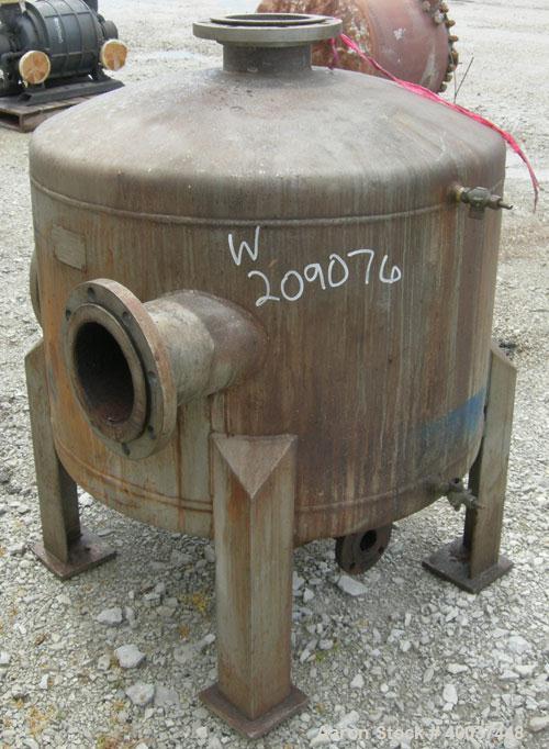 Used Designers Fabricators Tank, 100 Gallon, 304 Stainless Steel, Vertical. 36" diameter x 24" straight side, dished top and bottom. Openings: top 6"; side 12", 6"; 6" center bottom outlet. Mounted o...