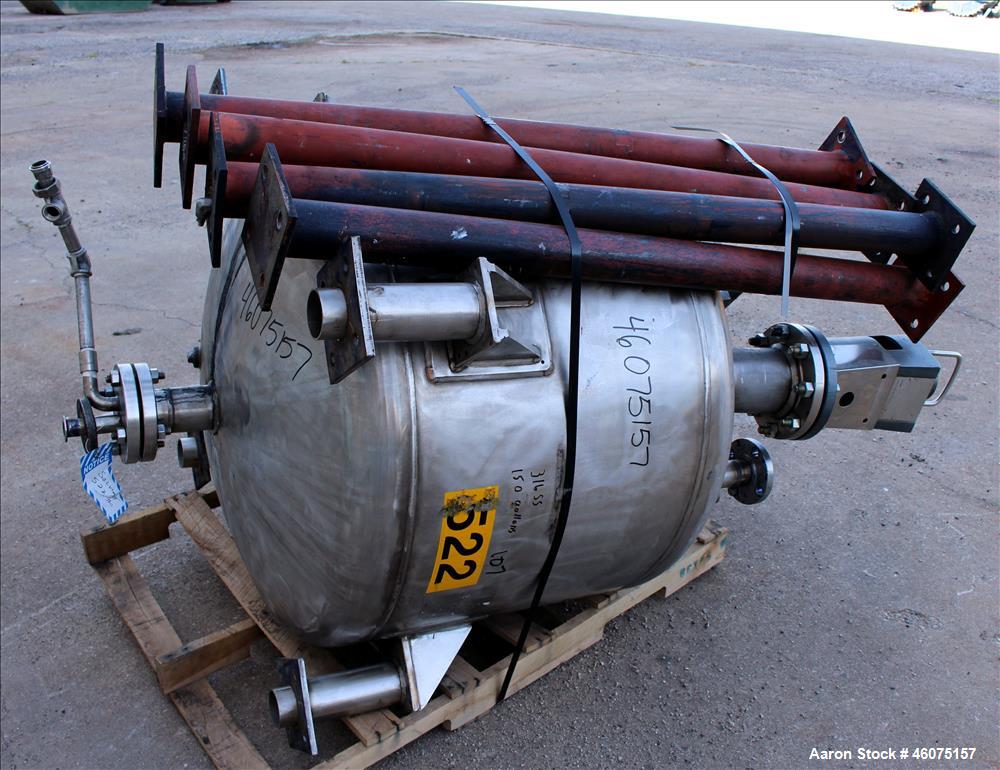 Used Eastern Manufacturing Pressure Tank, 150 Gallon, 316L Stainless Steel, Vertical. Approximate 40" diameter x 24" straight side, dished top & bottom. Internal rated 80 psi/Full Vacuum at -20 to 20...