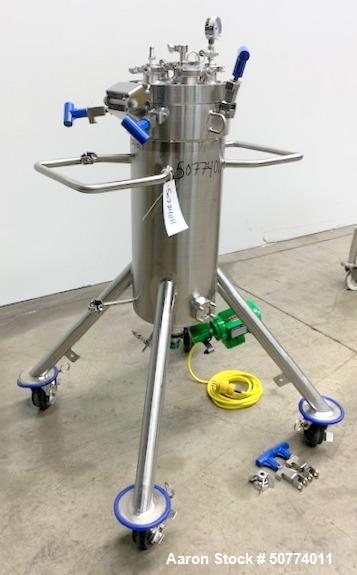 Used Feldmeier Pressure Tank, 13 Gallon