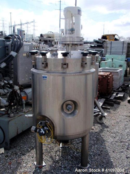 Used- Feldmeier Receiver Tank, 60 gallon, 316L stainless steel, vertical. 24" diameter x 30" straight side, removable dish t...