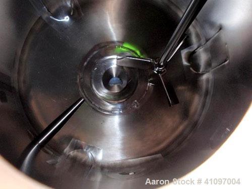 Used Feldmeier Receiver Tank, 60 gallon, 316L stainless steel, vertical. 24" diameter x 30" straight side, removable dish top, dish bottom. Internal rated 30 psi and full vacuum at 350 deg F. Off cen...