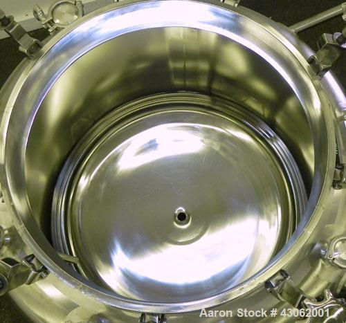 Used Feldmeier Pressure Tank, 350 Liter (92.48 Gallons), 316L Stainless Steel, Vertical. 36 Diameter x 20 straight side, dished top and bottom. Internal rated 30 psi at -20 to 350 degrees F. Openings...