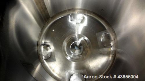 Used Feldmeier Pressure Tank, 40 Gallon, 316L Stainless Steel, Vertical. Approximately 22” diameter x 25” straight side, slight dished clamp-on top, dished bottom.  Internal rated 30/full vacuum at -...