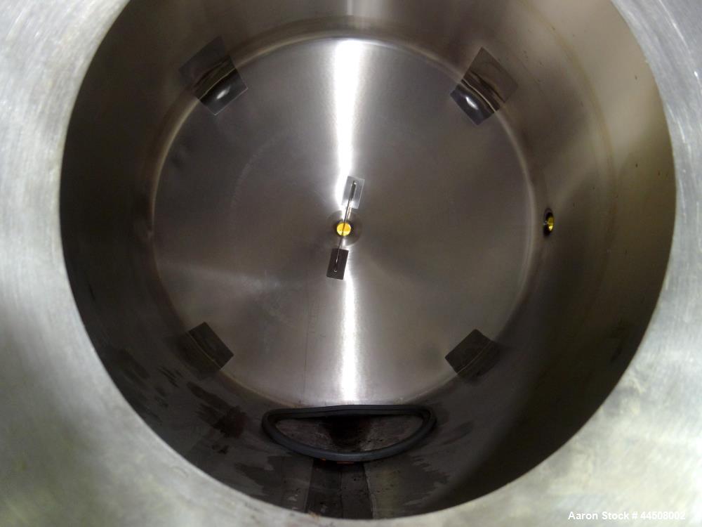 Used 400 Gallon Stainless Steel Feldmeier Tank, Model 132RS133