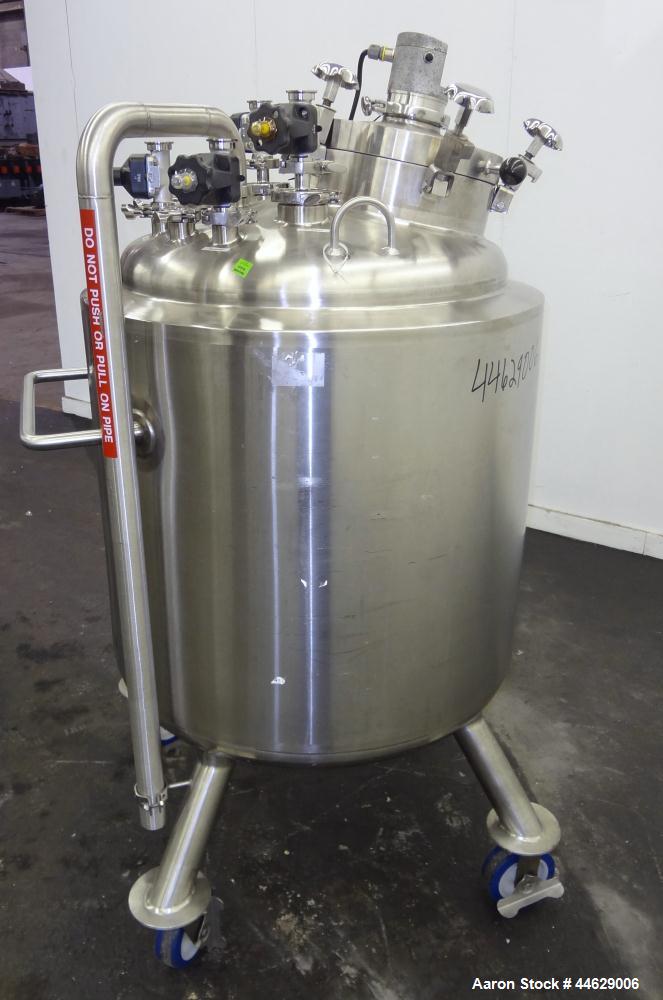 Used 79 Gallon Stainless Steel Feldmeier Pressure Tank