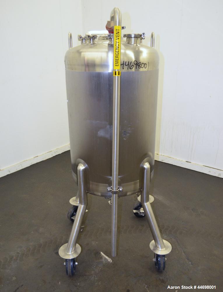 Used 200 Gallon Stainless Steel Feldmeier Pressure Tank