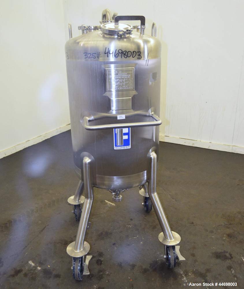 Used Feldmeier Pressure Tank, 200 liter (52.8 gallon), 316 L stainless steel, vertical. Approximately 24" diameter x 30" straight side, dished top and bottom.  Internal rated 50 psi/full vacuum at -2...