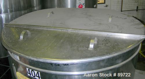 USED: Filpaco tank, 425 gallon, 304 stainless steel, vertical. 52" diameter x 47" straight side, open top with a 2 piece cover, sloped bottom. 1-1/2" off center bottom outlet. Side bottom 3 blade agi...