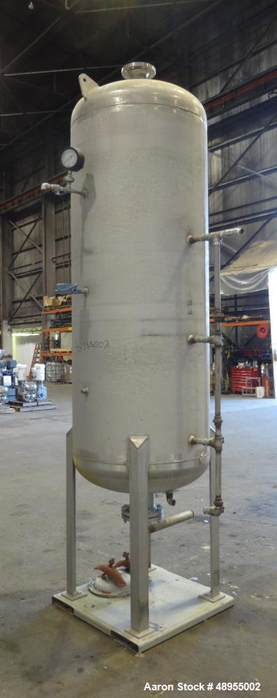 Used Four Corp Pressure Tank, Approximately 375 Gallon, 304 Stainless Steel.