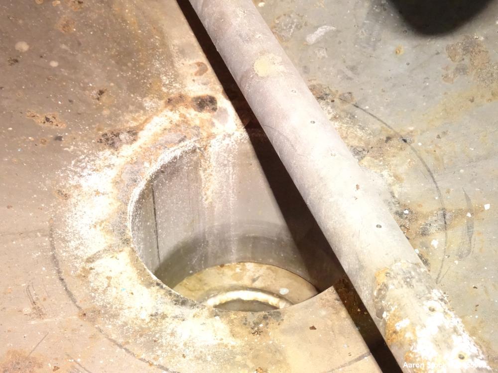 Used Four Corp Pressure Tank, Approximately 375 Gallon, 304 Stainless Steel.