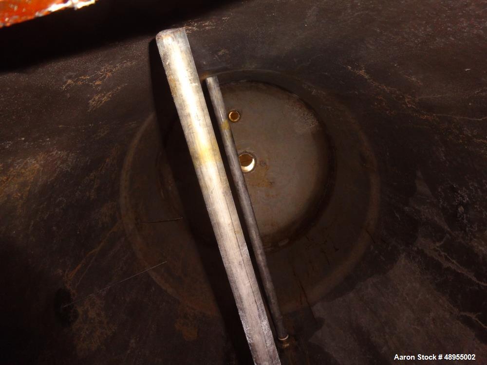 Used Four Corp Pressure Tank, Approximately 375 Gallon, 304 Stainless Steel.