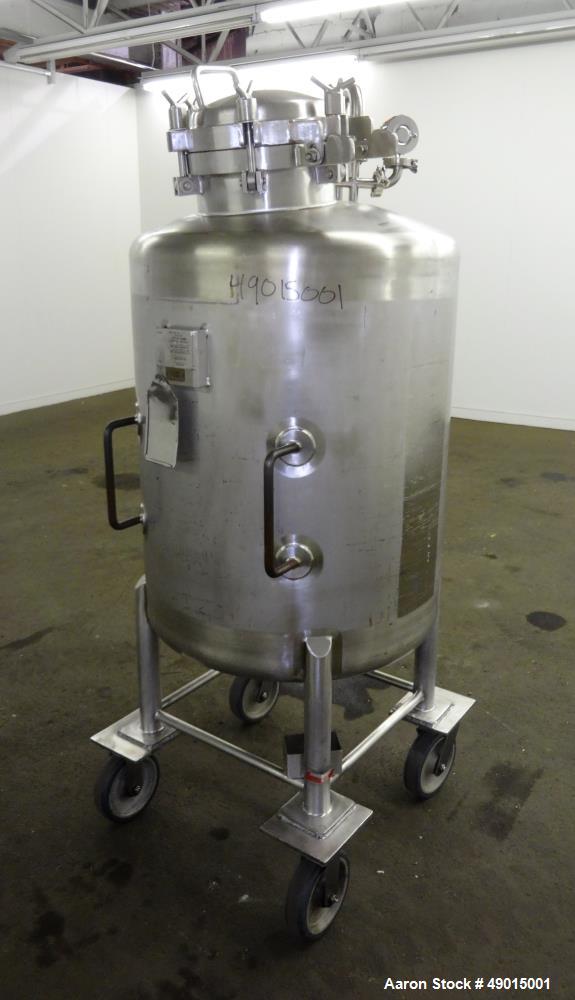 Used Four Corp Pressure Tank, Approximately 100 Gallons, 316 Stainless Steel, V