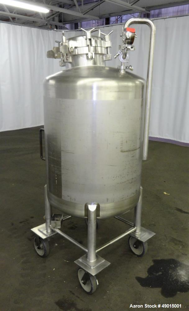 Used Four Corp Pressure Tank, Approximately 100 Gallons, 316 Stainless Steel, V