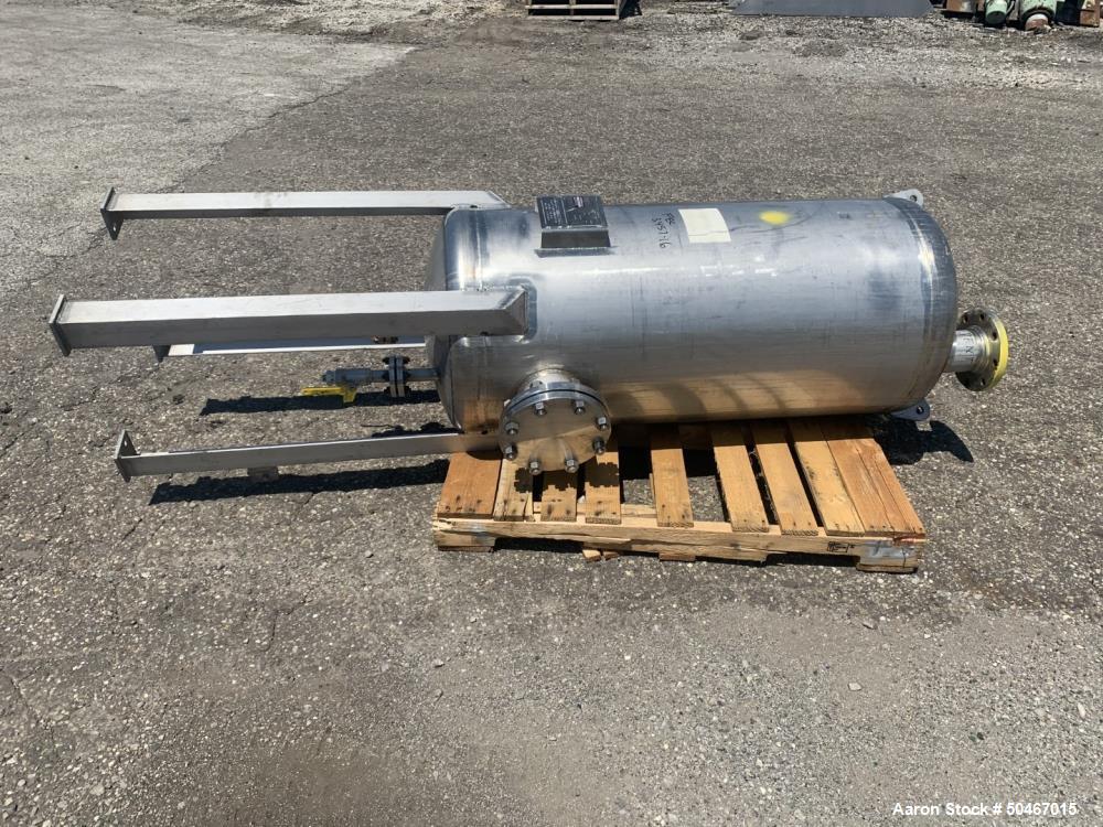 Used Four Corp 90 gallon Receiver Tank, 304 Stainless Steel.
