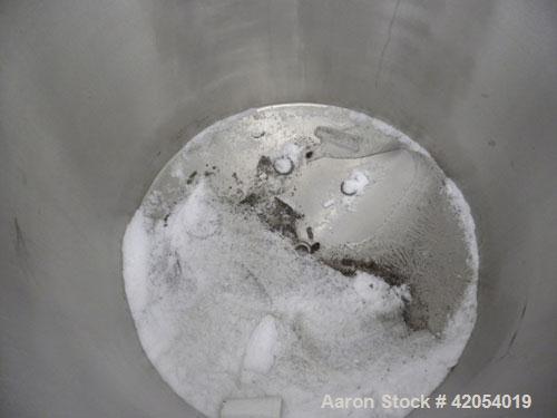 Used General Oil Equipment Company Tank, 200 gallon, 316 stainless steel, vertical. 37-1/2" diameter x 44" straight side, 1/2 open top with a (1) piece cover, flat bottom. 2-1/2" sanitary side bottom...
