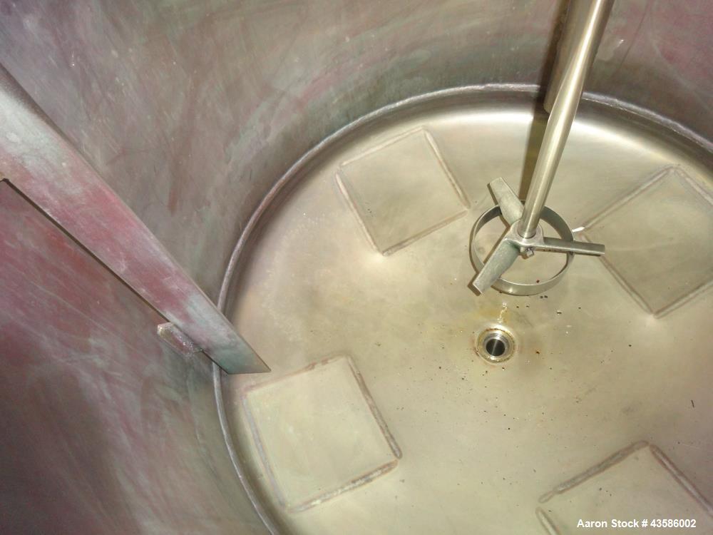 Used Graco Mixing System consisting of: (1) 45 Gallon Stainless Steel Graco Tan