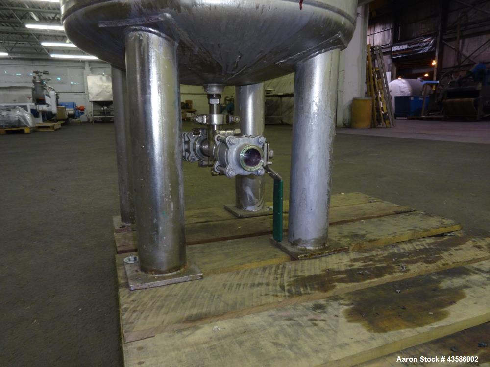 Used Graco Mixing System consisting of: (1) 45 Gallon Stainless Steel Graco Tan