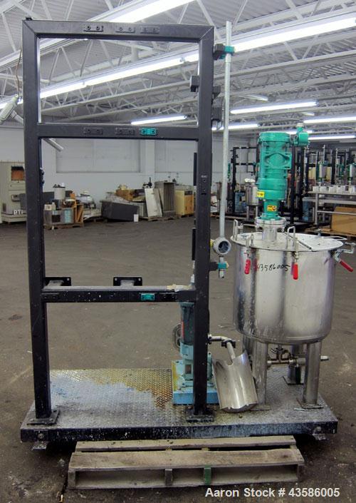 Used Graco Mixing System consisting of: (1) 45 Gallon Stainless Steel Graco Tan