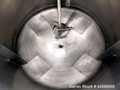 Used Graco Mixing System consisting of: (1) 45 Gallon Stainless Steel Graco Tan