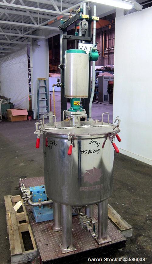 Used- Graco Mixing System consisting of: (1) 45 Gallon Stainless Steel Graco Tan