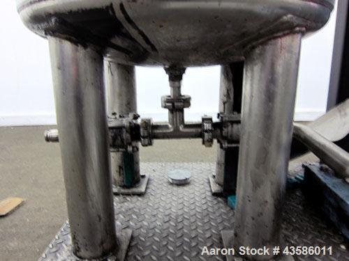 Used Graco Mixing System consisting of: (1) 45 Gallon Stainless Steel Graco Tan