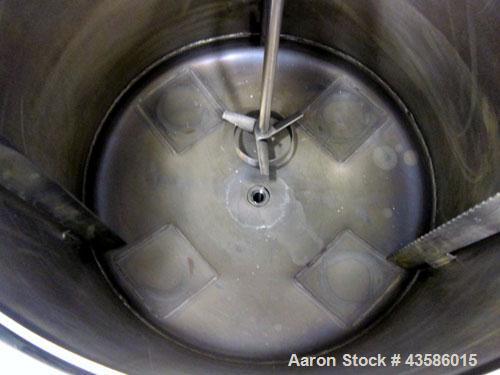 Used Graco Mixing System consisting of: (1) 45 Gallon Stainless Steel Graco Tan