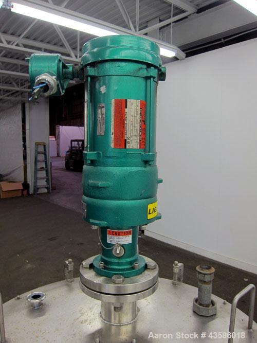 Used Graco Mixing System consisting of: (1) 45 Gallon Stainless Steel Graco Tan