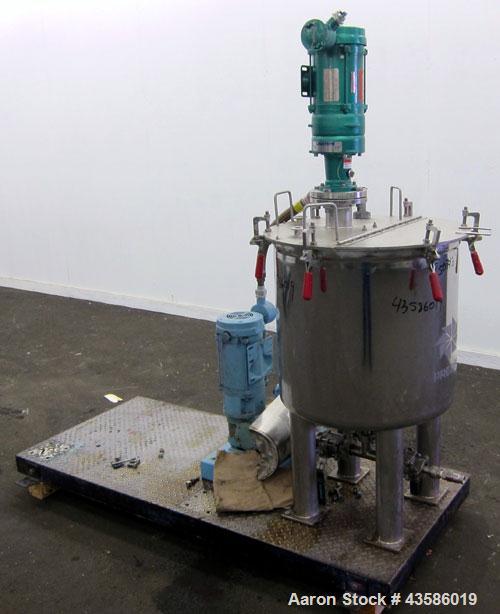 Used Graco Mixing System consisting of: (1) Graco tank, 45 gallon, 304 stainless steel. 24" Diameter x 21" straight side, open top with a 1/3 hinged clamp down cover, dished bottom. Approximate 1/2" ...