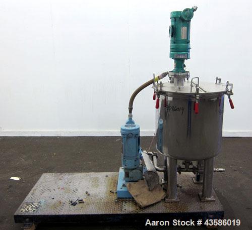 Used Graco Mixing System consisting of: (1) Graco tank, 45 gallon, 304 stainless steel. 24" Diameter x 21" straight side, open top with a 1/3 hinged clamp down cover, dished bottom. Approximate 1/2" ...