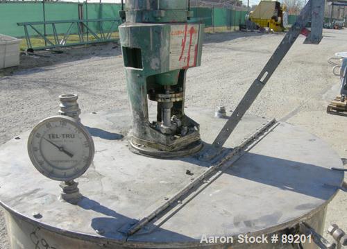 USED: 100 Gallon Stainless Steel Graco tank, Model XJCK-43