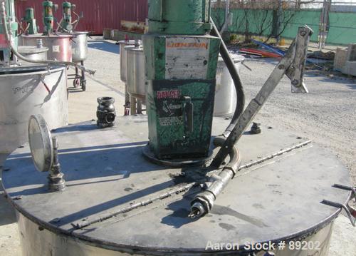 USED: 100 Gallon Stainless Steel Graco Tank, Model XJCK-43