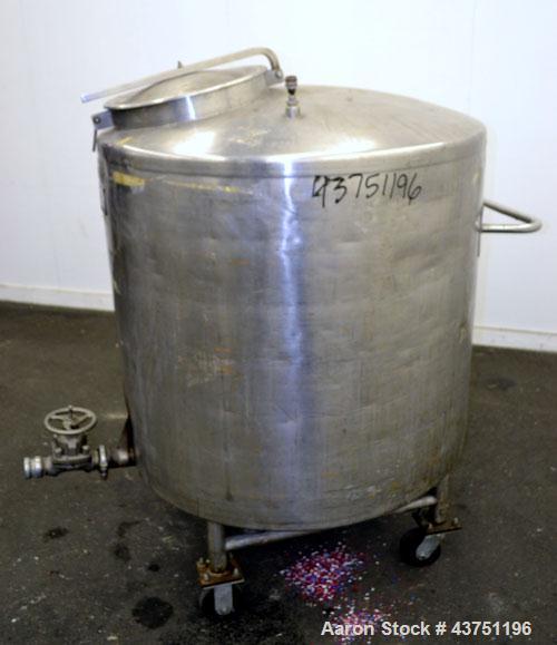 Used Groen Tank, 200 Gallon, 304 Stainless Steel, Vertical.42" Diameter x 35" straight side.Dished top, 1" sloped bottom.Openings:top 16" manway with cover; approximately 2-1/2" side bottom outlet.Mo...