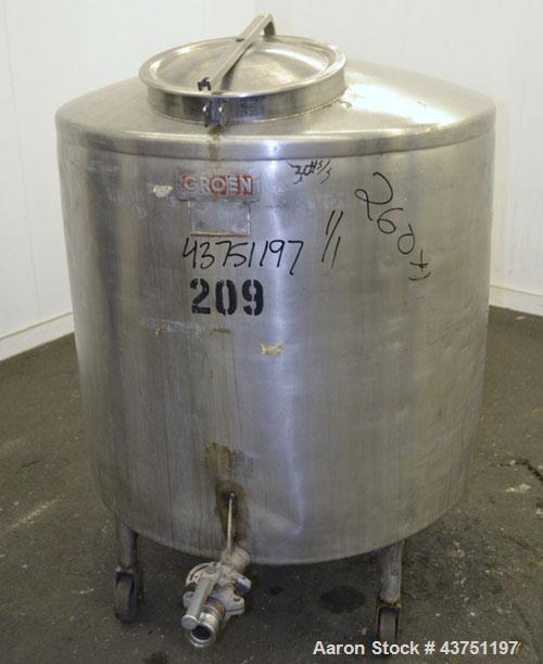 Used Groen Tank, 200 Gallon, 304 Stainless Steel, Vertical.  42" Diameter x 35" straight side.  Dished top, 1" sloped bottom.  Openings: top 16" manway with cover; approximately 2-1/2" side bottom ou...